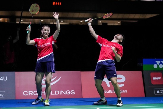 而在本届全 而在本届全